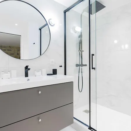 Exceptionnel Duplex A Proximite De Montmartre! Apartman Párizs