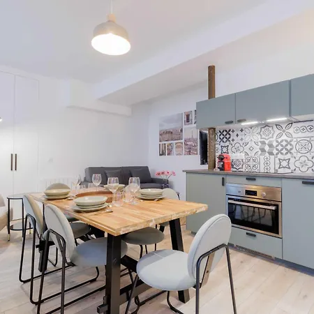 Exceptionnel Duplex à Proximité De Montmartre!