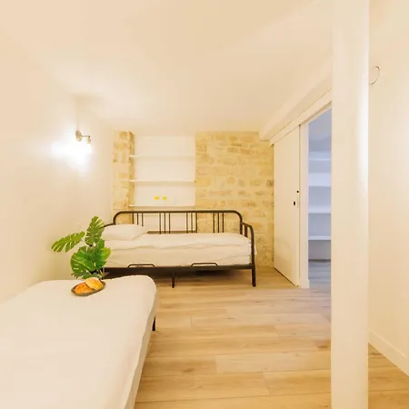 Exceptionnel Duplex A Proximite De Montmartre! شقة *