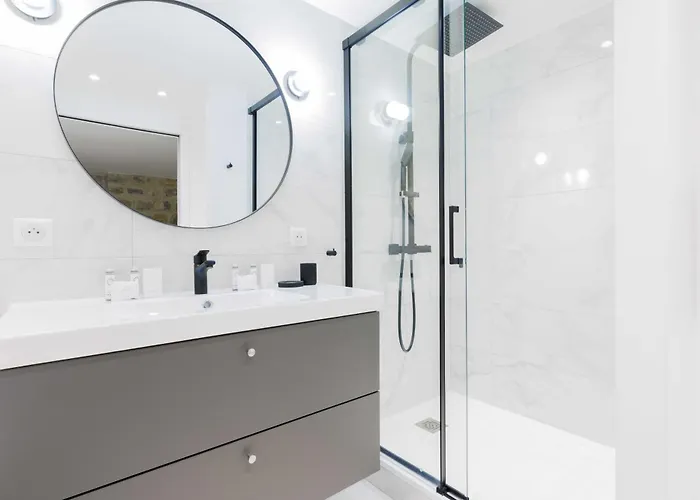 Exceptionnel Duplex A Proximite De Montmartre! Apartman Párizs